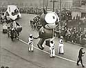 Eaton's 1930 Santa Claus parade