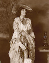 Beautiful Loban portrait in the spirit of the Victorian era